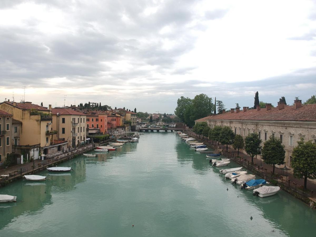 Acqua Verde Appartamenti Peschiera del Garda Bagian luar foto