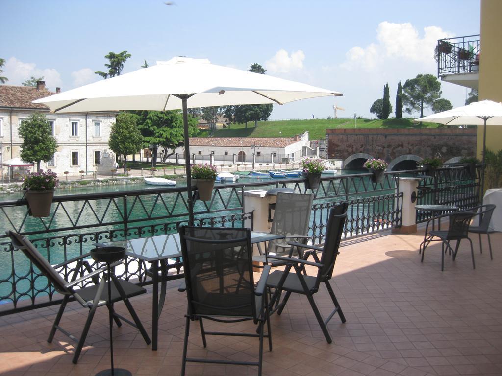 Acqua Verde Appartamenti Peschiera del Garda Bagian luar foto